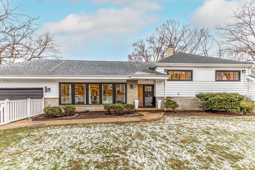 MULTIPLE OFFERS RECEIVED-HIGHEST & BEST DUE BY 4pm MONDAY MARCH - Beach Home for sale in Highland Park, Illinois on Beachhouse.com