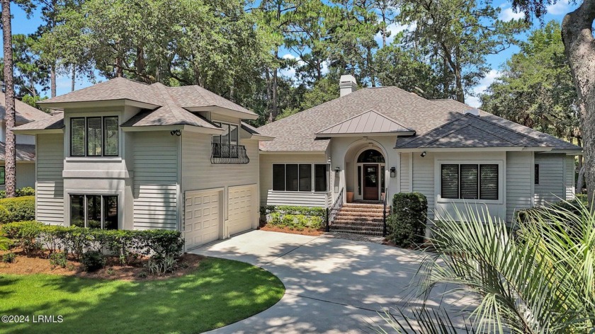 Warm and inviting describe this charming residence, offering an - Beach Home for sale in Hilton Head Island, South Carolina on Beachhouse.com