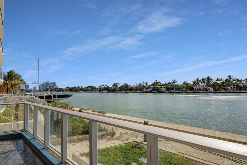 WOW!!!!!
Do you like a feeling of living in a house with - Beach Condo for sale in Miami  Beach, Florida on Beachhouse.com
