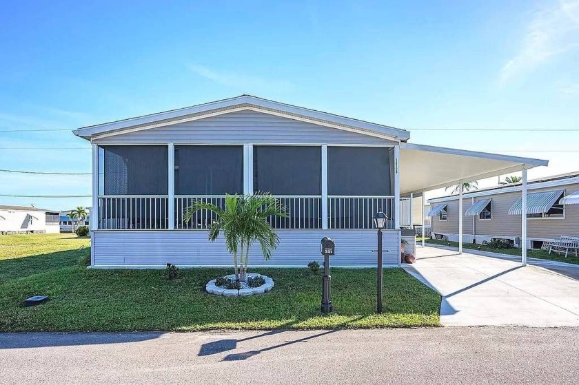 Welcome to Your Slice of Paradise in Old Bridge Village!  Step - Beach Home for sale in North Fort Myers, Florida on Beachhouse.com