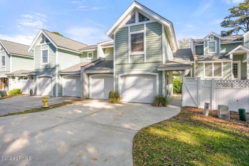 Welcome to your dream coastal retreat on Fripp Island! Located - Beach Townhome/Townhouse for sale in Fripp Island, South Carolina on Beachhouse.com
