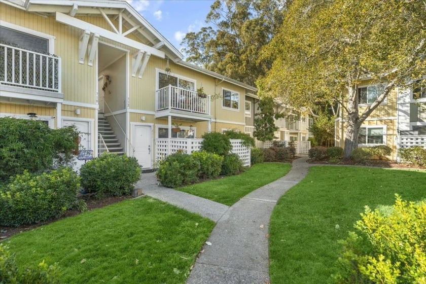 Experience the ultimate Santa Cruz lifestyle in this charming - Beach Condo for sale in Santa Cruz, California on Beachhouse.com