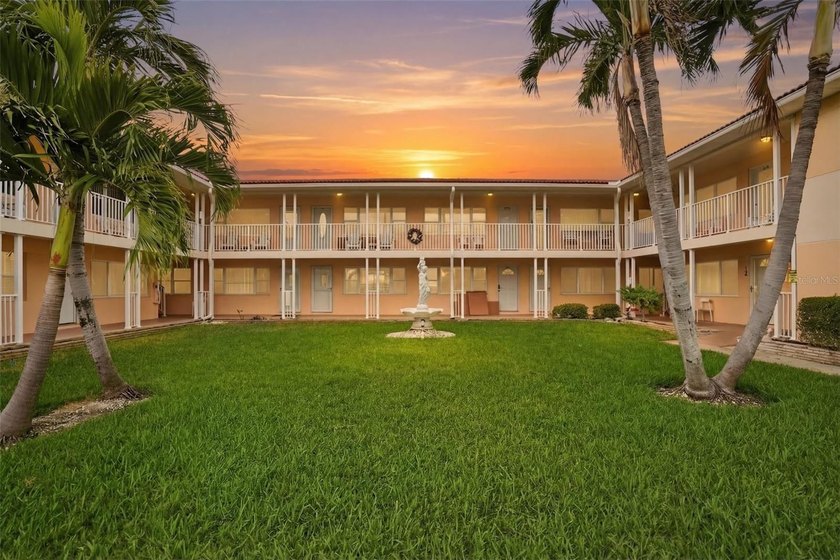 Looking for the perfect weekend beach getaway? Look no further! - Beach Condo for sale in ST Pete Beach, Florida on Beachhouse.com