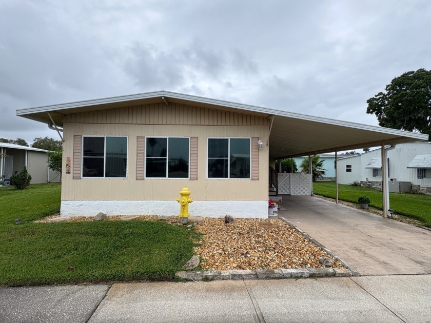 Nice quiet quaint home, located in Holly forest, this is a very - Beach Home for sale in Holly Hill, Florida on Beachhouse.com