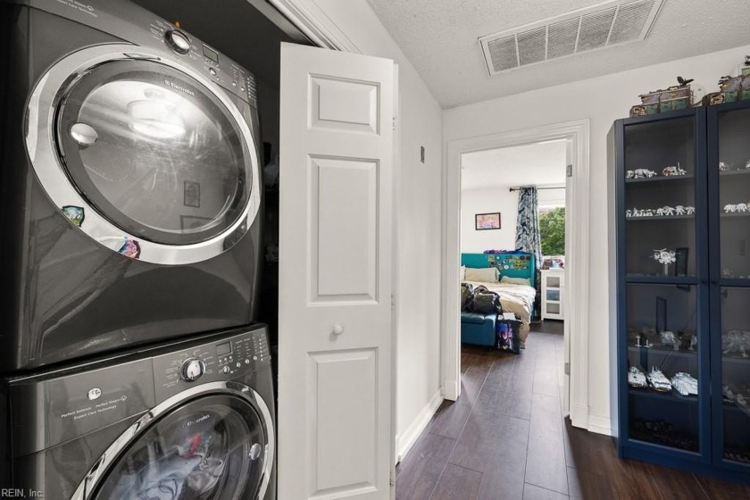 Looking for a Quiet Retreat in the heart of the City?  Check out - Beach Townhome/Townhouse for sale in Virginia Beach, Virginia on Beachhouse.com