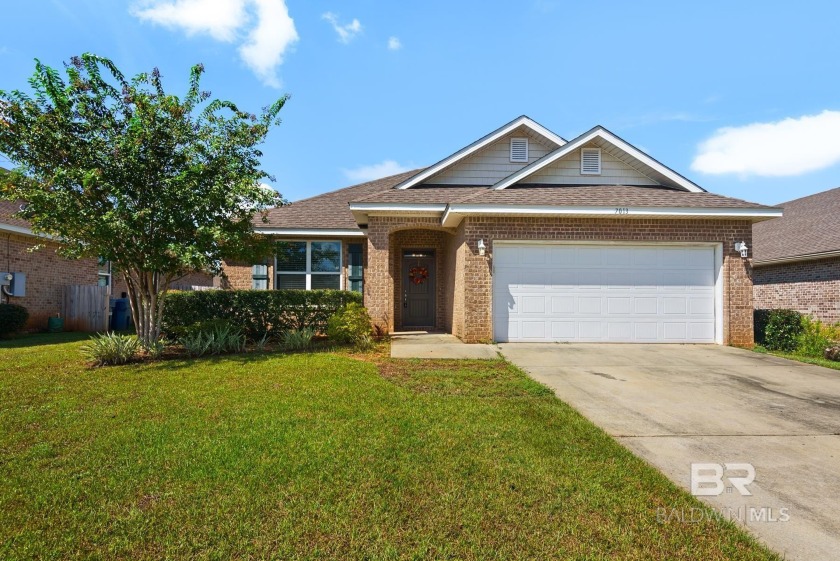 HUGE PRICE IMPROVEMENT!!! Welcome to The Holly floor plan, a - Beach Home for sale in Gulf Shores, Alabama on Beachhouse.com