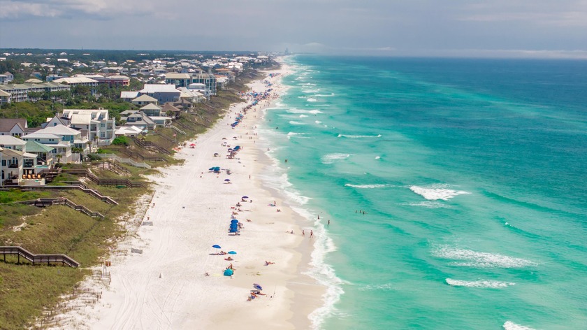 Private End Unit! New appliances and LVP flooring! Nestled in - Beach Townhome/Townhouse for sale in Destin, Florida on Beachhouse.com