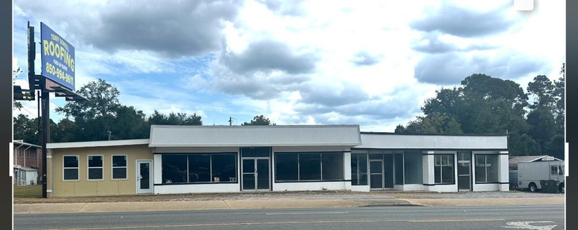 Excellent Commercial Opportunity - This property offers - Beach Condo for sale in Milton, Florida on Beachhouse.com