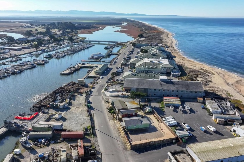 Welcome to a unique coastal property, perfectly suited for light - Beach Home for sale in Moss Landing, California on Beachhouse.com