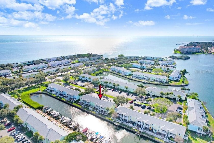 WATERFRONT, HIGH & DRY, GROUND-FLOOR condo with BOAT SLIP & 13k - Beach Condo for sale in St. Petersburg, Florida on Beachhouse.com