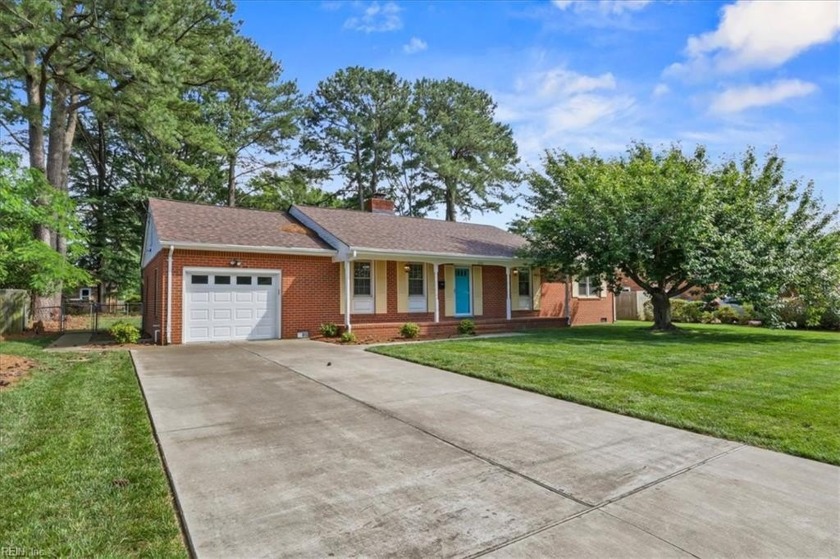 Your new home is ready for move in!  Beautifully renovated ranch - Beach Home for sale in Virginia Beach, Virginia on Beachhouse.com