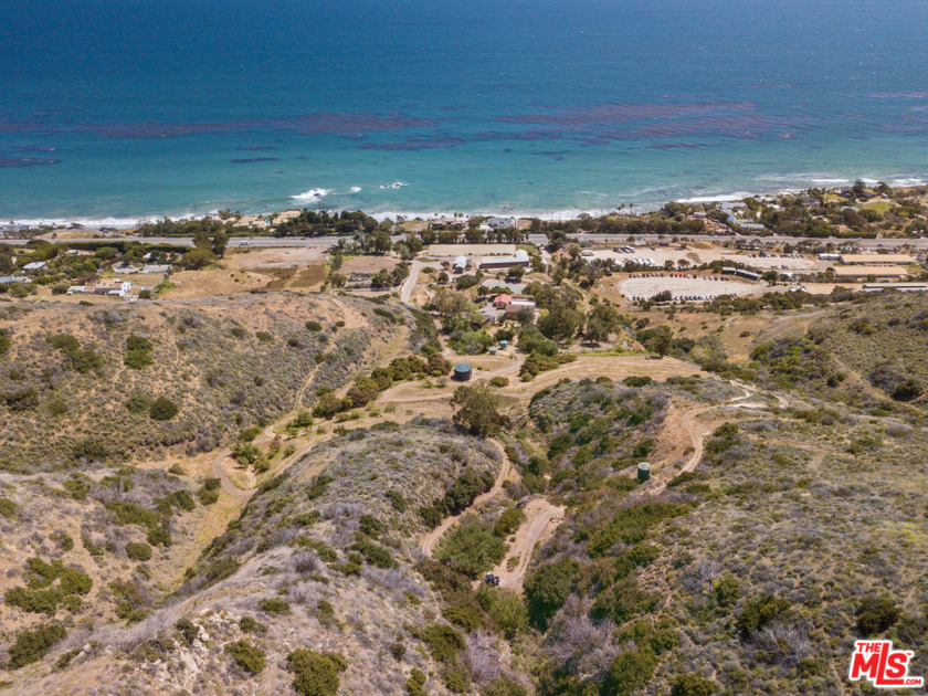 RARE 25- acre Malibu compound & unique opportunity for - Beach Home for sale in Malibu, California on Beachhouse.com
