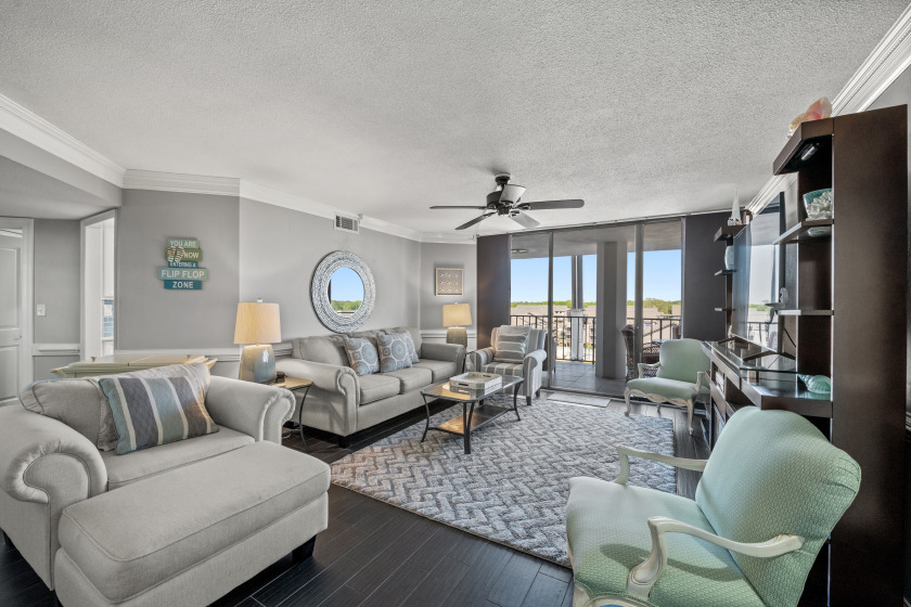 Gorgeous condo in Oceanfront Building + FREE DAILY - Beach Vacation Rentals in Myrtle Beach, South Carolina on Beachhouse.com
