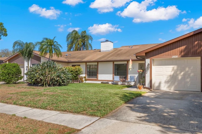 Under contract-accepting backup offers. Updated Villa in Oldsmar - Beach Home for sale in Oldsmar, Florida on Beachhouse.com