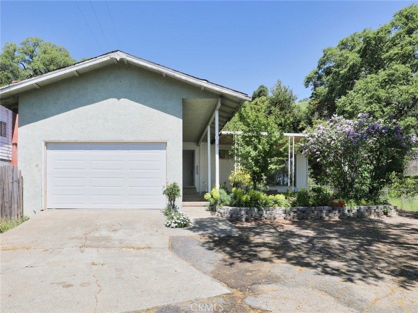 Nestled on an elevated lot for the ultimate sense of privacy - Beach Home for sale in Nice, California on Beachhouse.com
