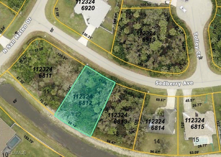 This beautiful residential lot in North Port offers the ideal - Beach Lot for sale in North Port, Florida on Beachhouse.com