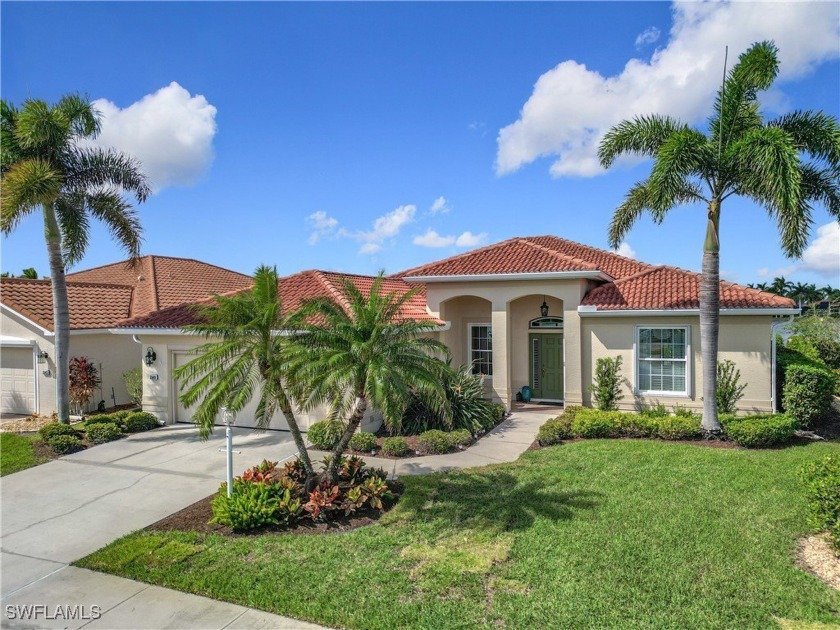 Spectacular EAGLE model POOL home in HERONS GLEN COUNTRY CLUB - Beach Home for sale in North Fort Myers, Florida on Beachhouse.com