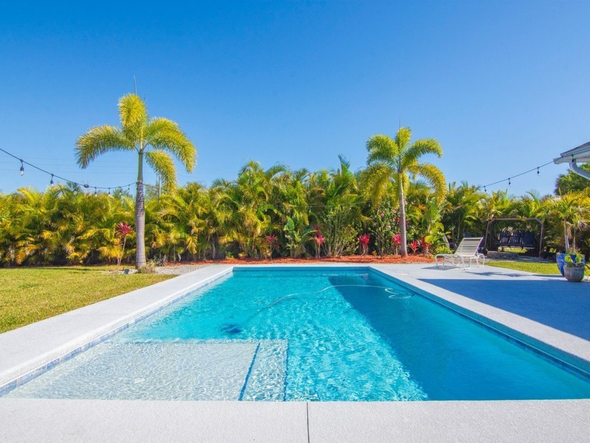 Don't look any further~ This is the one!! Gorgeous 4 Bedroom/ 3 - Beach Home for sale in Vero Beach, Florida on Beachhouse.com