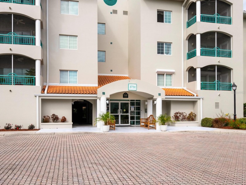 Comfortably situated on the The Palmer Club of Prestancia, this - Beach Condo for sale in Sarasota, Florida on Beachhouse.com