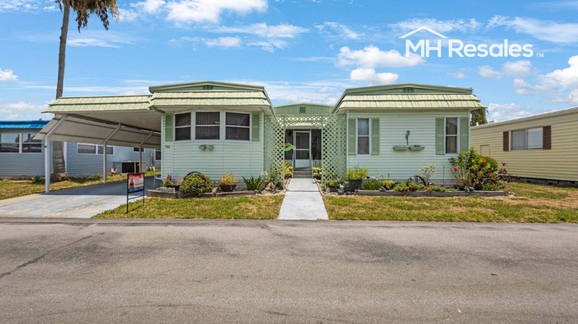 $16,000 REDUCTION, PRICED TO SELL! CLICK THE VIRTUAL TOUR LINK - Beach Home for sale in Largo, Florida on Beachhouse.com
