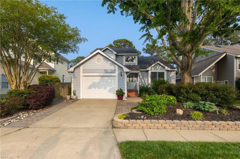 Wonderful / Perfect Curb Appeal with Lush Landscaping, Great - Beach Home for sale in Virginia Beach, Virginia on Beachhouse.com