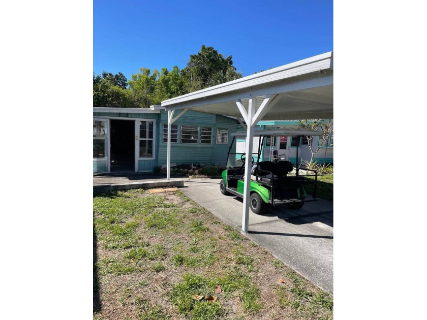 Beautifully remodeled 1 bedroom, 1 bathroom home ready for you - Beach Home for sale in Spring Hill, Florida on Beachhouse.com