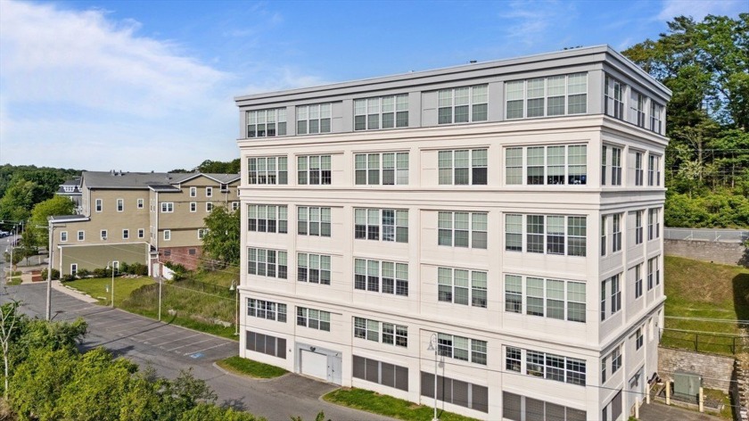 Your Next Right-Sized Move! A Waterfront Condo Designed for - Beach Condo for sale in Gloucester, Massachusetts on Beachhouse.com