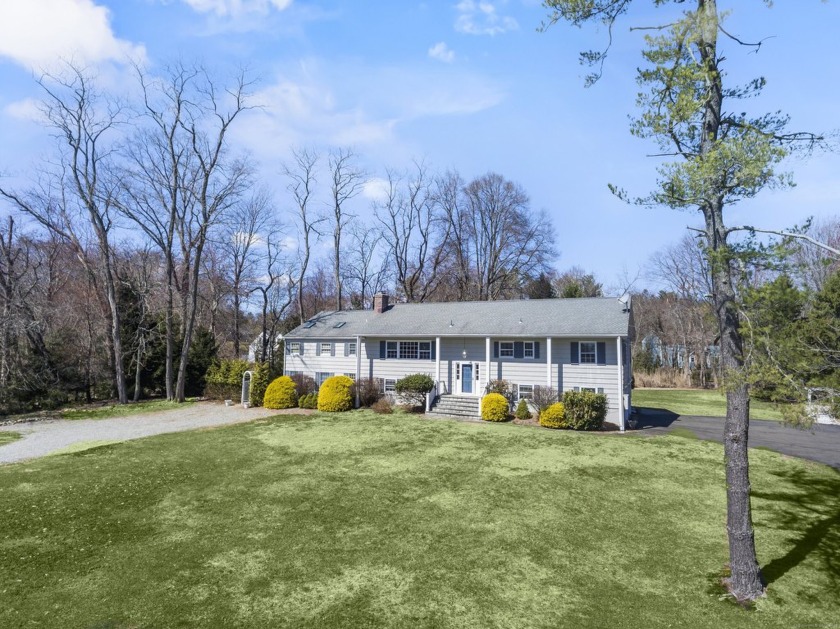 Endless Potential in Prime Location! Bring your vision and - Beach Home for sale in Westport, Connecticut on Beachhouse.com