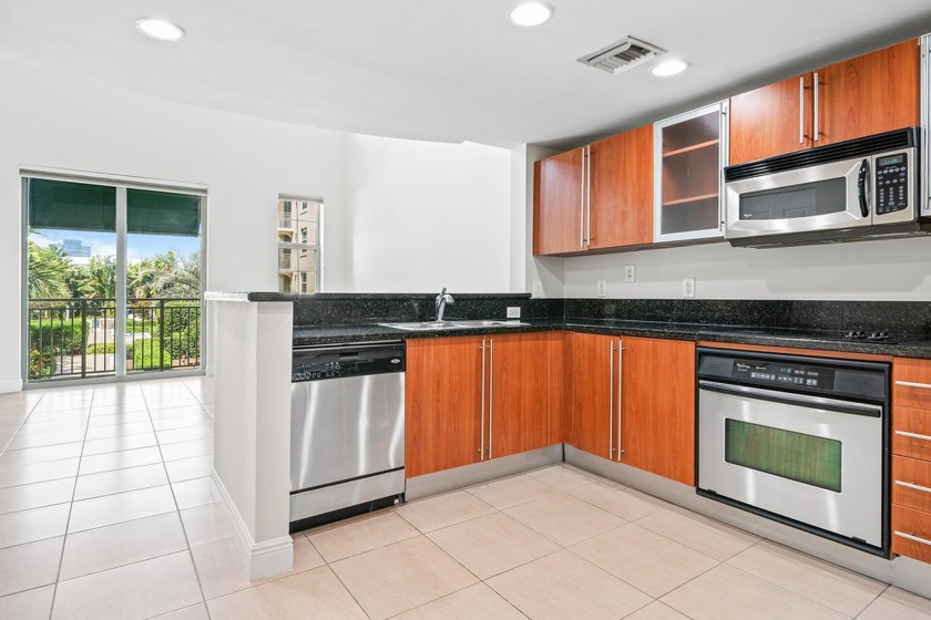 Step into contemporary comfort and understated elegance in this - Beach Condo for sale in West Palm Beach, Florida on Beachhouse.com
