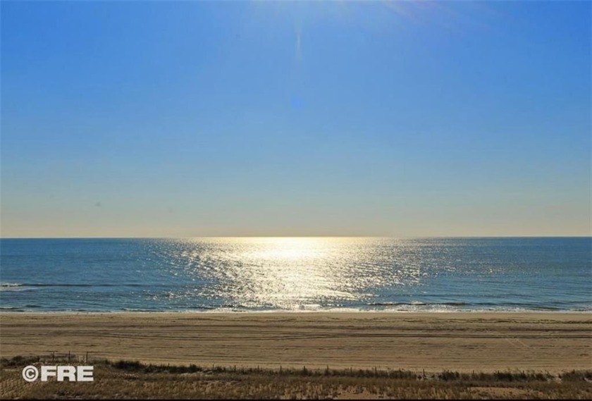 Welcome to Rockaway Park and this stunning oceanfront L-shaped - Beach Other for sale in Rockaway Park, New York on Beachhouse.com