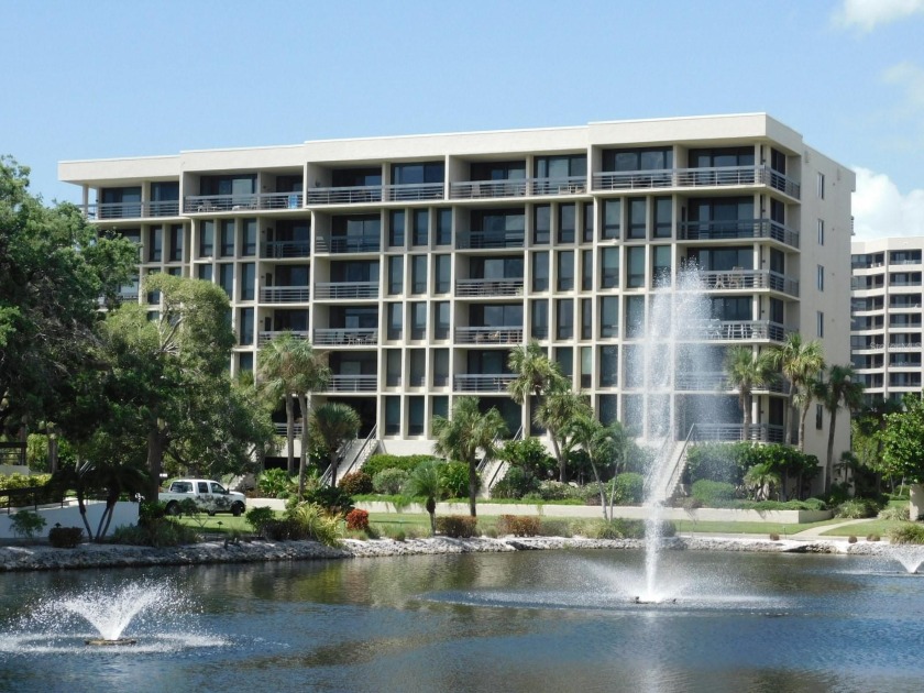 Under contract-accepting backup offers. Rarely available 3 - Beach Condo for sale in Longboat Key, Florida on Beachhouse.com
