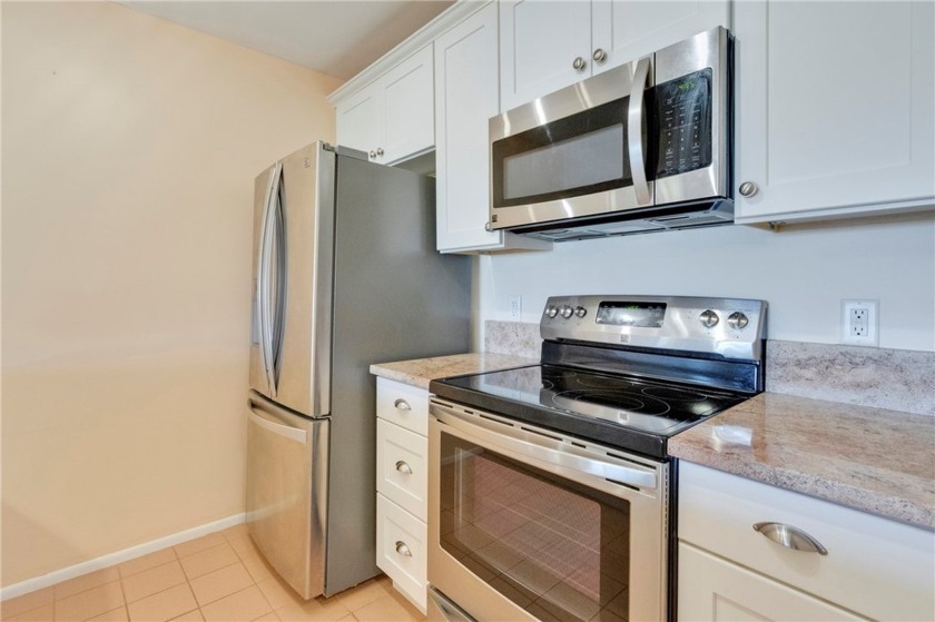 Welcome to your dream retreat! Furnished-turnkey & ready for - Beach Home for sale in Vero Beach, Florida on Beachhouse.com