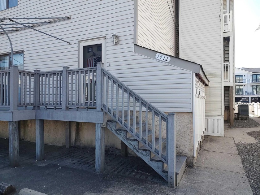 Amazing BEACH BLOCK BOARDWALK location with solid rental history - Beach Condo for sale in Ocean City, New Jersey on Beachhouse.com