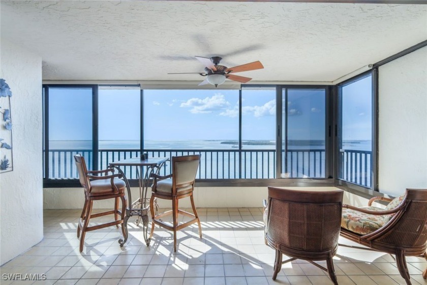 STUNNING WATER VIEWS from this top 9th floor condo! 2 bedrooms - Beach Condo for sale in Fort Myers, Florida on Beachhouse.com