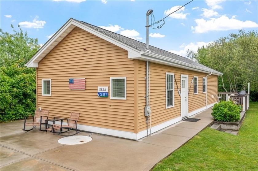 Better than new! Dual Single-Family Homes on One Lot! Wow! - Beach Home for sale in Narragansett, Rhode Island on Beachhouse.com
