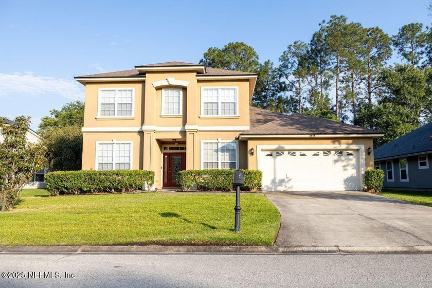 Welcome to 2534 Willow Creek Drive!  You don't want to miss out - Beach Home for sale in Fleming Island, Florida on Beachhouse.com