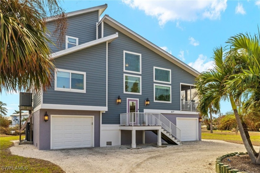 Discover the perfect island retreat in this spacious mid-island - Beach Home for sale in Sanibel, Florida on Beachhouse.com