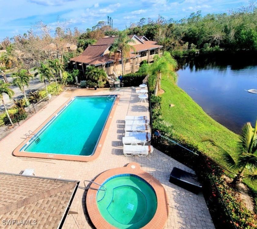 Beautiful Villa in a Tropical Park-Like Setting!  Totally - Beach Home for sale in Fort Myers, Florida on Beachhouse.com