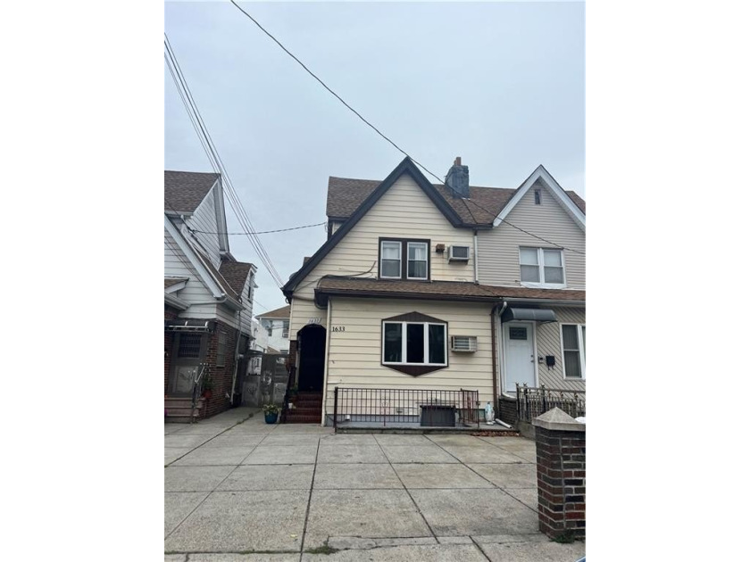 Welcome to this Sunny, beautiful semi- detached 2 family house - Beach Lot for sale in Brooklyn, New York on Beachhouse.com