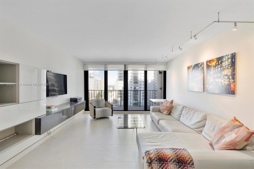 Experience the best of oceanfront living in this bright 2 bed, 2 - Beach Condo for sale in Hollywood, Florida on Beachhouse.com