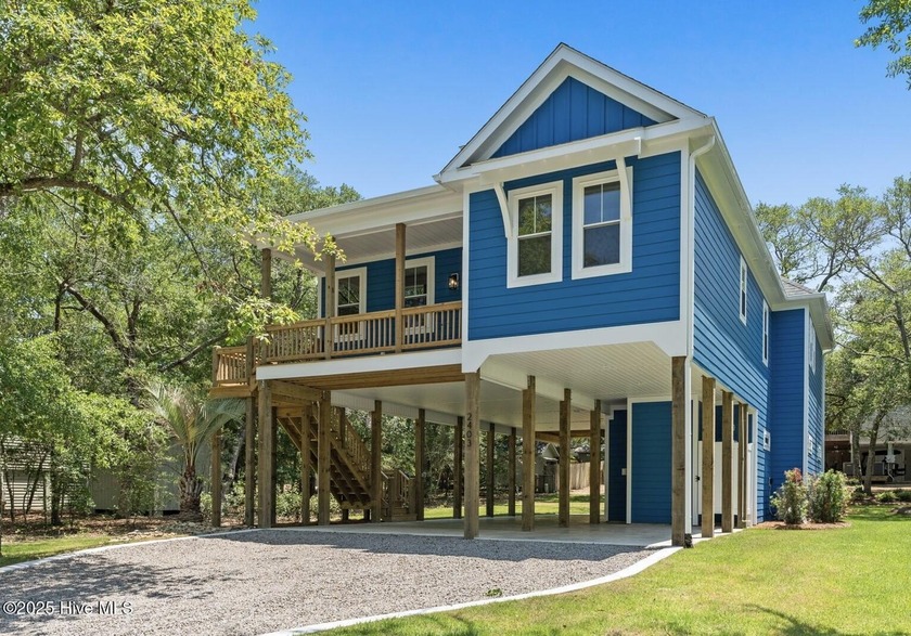 NEW CONSTRUCTION/ELEVATOR/LARGE LOT/ ICW VIEWS Step into luxury - Beach Home for sale in Oak Island, North Carolina on Beachhouse.com