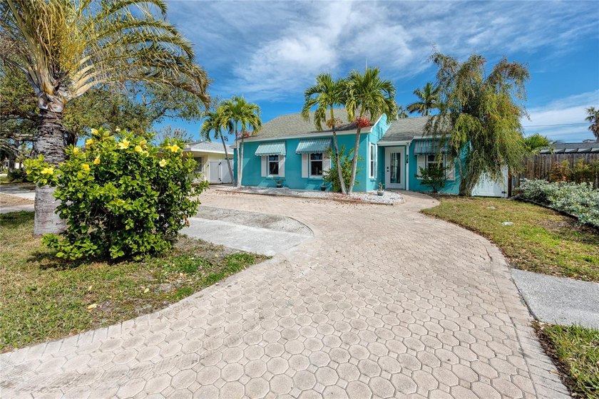 Under contract-accepting backup offers. Few parcels on - Beach Home for sale in Clearwater Beach, Florida on Beachhouse.com