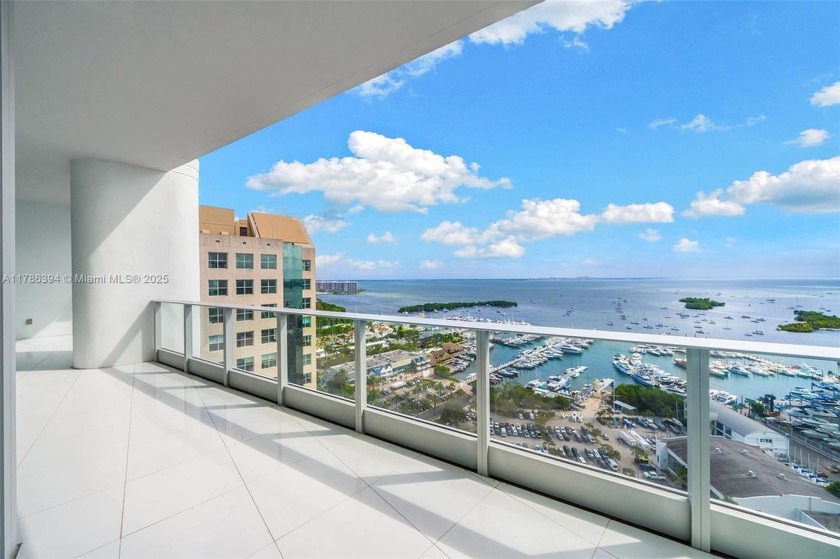 Direct-water views from this 26th-floor residence offering 1,756 - Beach Condo for sale in Coconut Grove, Florida on Beachhouse.com