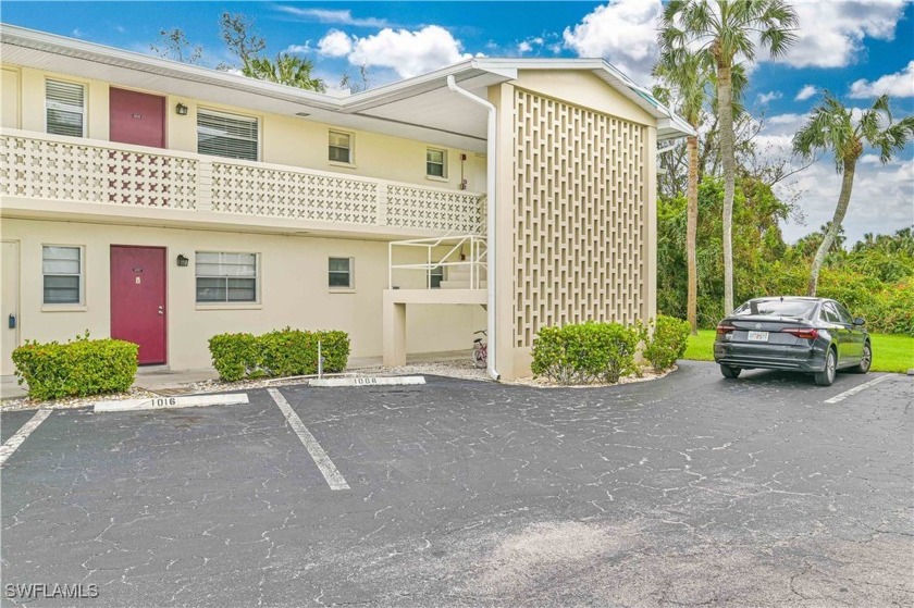 Gulf Access two bedroom one bathroom condo in Tropic Terrace - Beach Condo for sale in North Fort Myers, Florida on Beachhouse.com