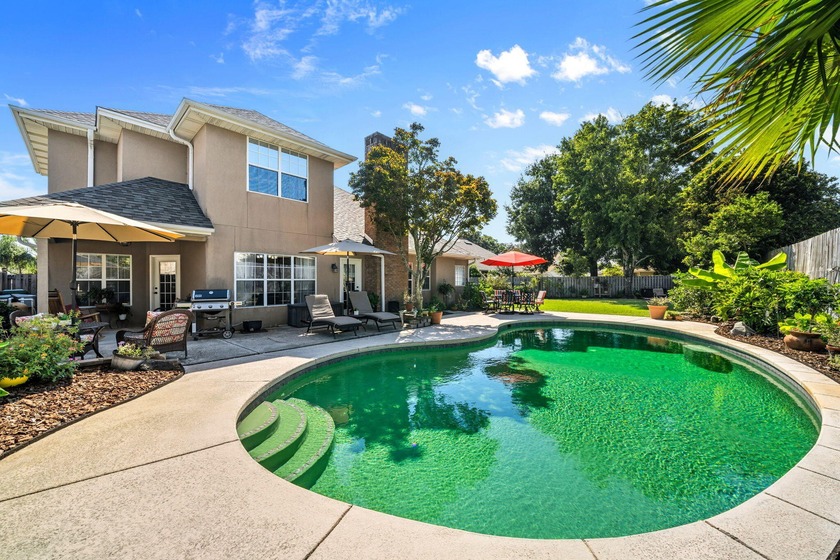 WELCOME TO YOUR DREAM HOME IN A GATED COMM W/ IN-GROUND POOL & - Beach Home for sale in Fort Walton Beach, Florida on Beachhouse.com