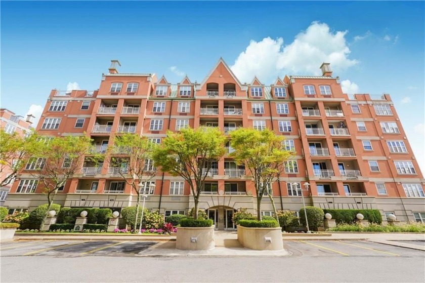 Oceana Condominium  Club

BEST-Waterfront Closed Gated Community - Beach Condo for sale in Brooklyn, New York on Beachhouse.com