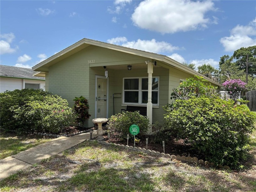 Enjoy peace of mind in this high-and-dry home located in a - Beach Home for sale in St. Petersburg, Florida on Beachhouse.com