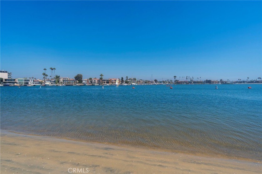 30 foot boat house. Elevator. 4 garages - Beach Townhome/Townhouse for sale in Long Beach, California on Beachhouse.com
