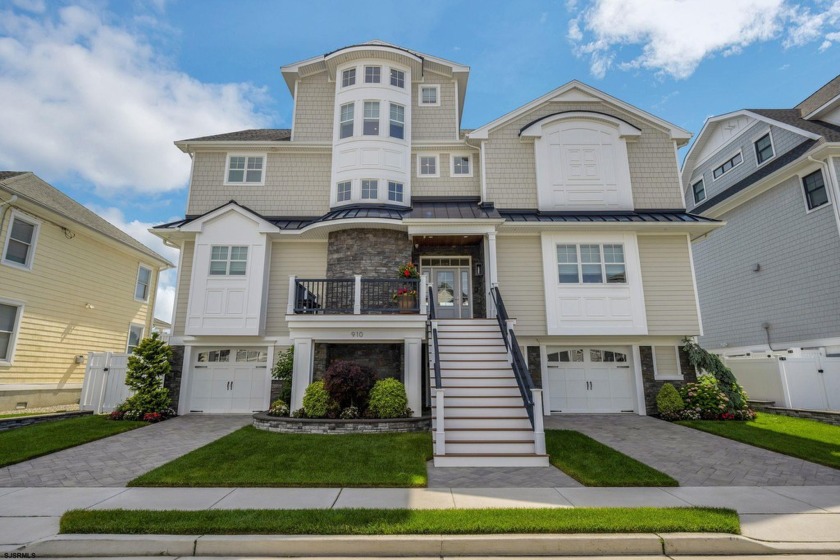 Absolutely Magnificent 5-year-young bayfront home available in - Beach Home for sale in Ventnor, New Jersey on Beachhouse.com