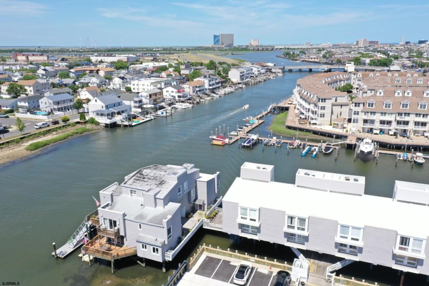 ***BAY COLONY CONDOMINIUMS ATLANTIC CITY NEW LISTING ALERT***2 - Beach Condo for sale in Atlantic City, New Jersey on Beachhouse.com